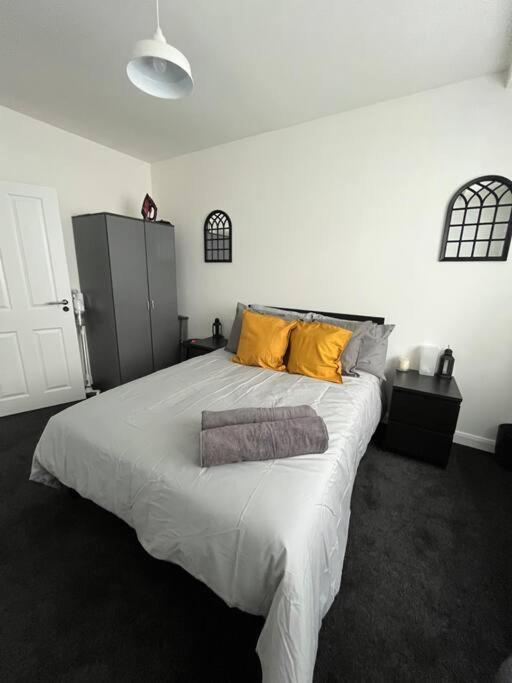 Castle Court Apartment London Exterior photo